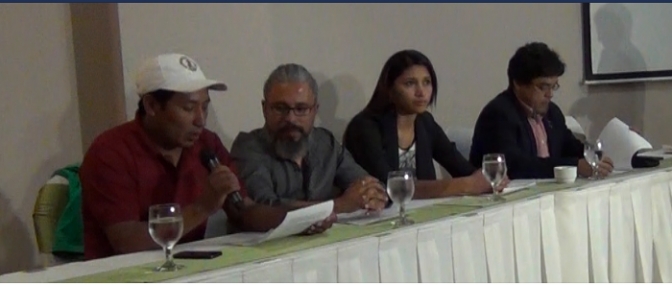 De izquierda a derecha: Tomás Gómez Membreño-COPINH; Alejandro Durón-Colectivo Josefa Lastiri; Roxana Corrales-Red de Defensoras de derechos humanos de Honduras y Víctor Fernández-MADJ