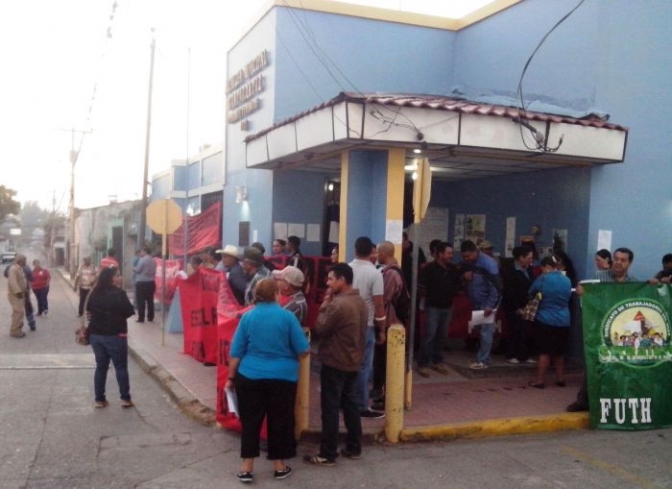 Dirigente de la FUTH: Alcaldesa de La Paz  está encaprichada en destruir el sindicato