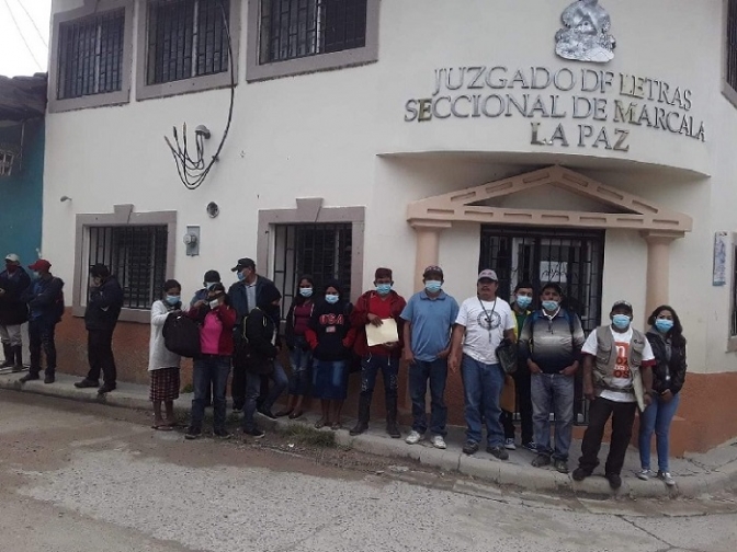 Juez deja libres a lencas de proceso penal y reconoce título comunitario en  Marcala, La Paz