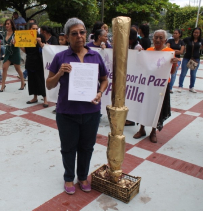 Gladys Lanza enfrenta una batalla contra un sistema de justicia patriarcal