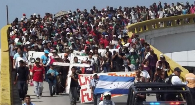 En Ocotepeque: Hay violación a la libertad de circulación y ataques a periodistas que informan sobre la caravana de migrantes