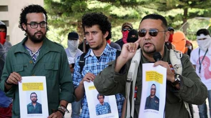 De izquierda a derecha los estudiantes Cesario Padilla, Sergio Ulloa y Moisés Cáceres forman parte del Comité Pro Defensa de los Derechos Humanos en la UNAH y están criminalizados ante los tribunales de justicia, acusados usurpación de la UNAH, por la rectora Julieta Castellanos