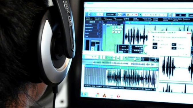 Demandan a Reino Unido parar venta de programas de intercepción de las comunicaciones en Honduras