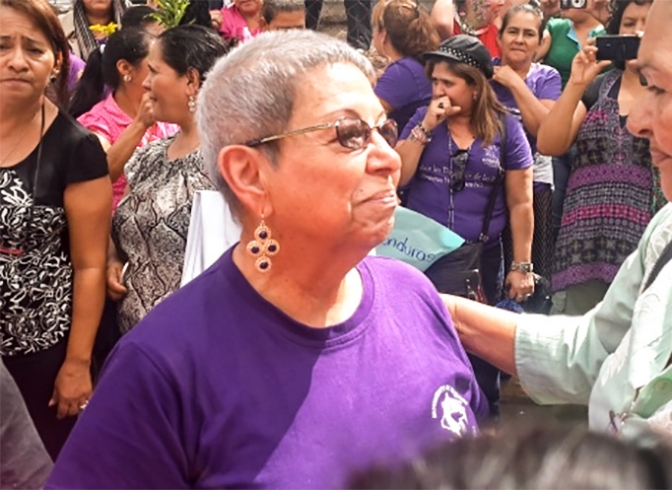 Gladys Lanza: de las mujeres que nunca mueren
