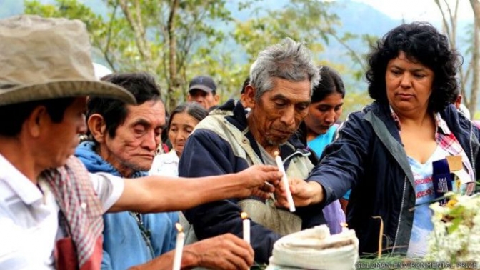 Crimen Político: Bertha Cáceres Coordinadora del COPINH fue asesinada de cuatro balazos