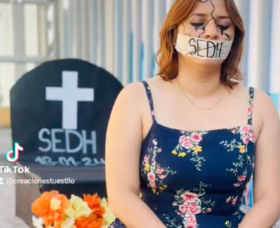 Empleados de la SEDH declaran la muerte de la libertad de expresión y protesta